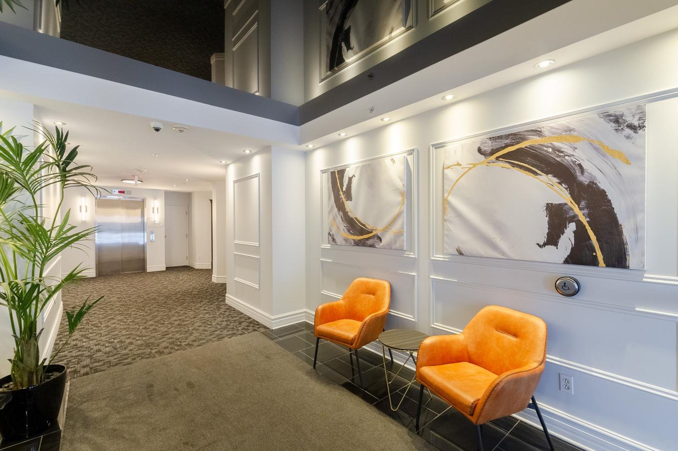 Hall - 302-5200 Av. Colomb, Brossard, QC - Indoor Photo Showing Other Room