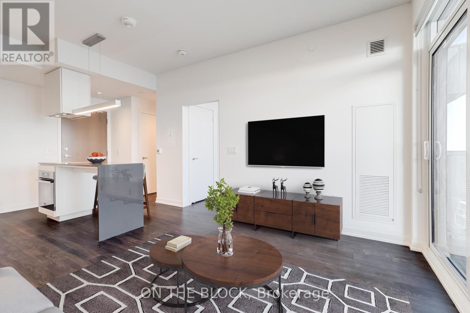 3204 - 20 Richardson Street, Toronto, ON - Indoor Photo Showing Other Room