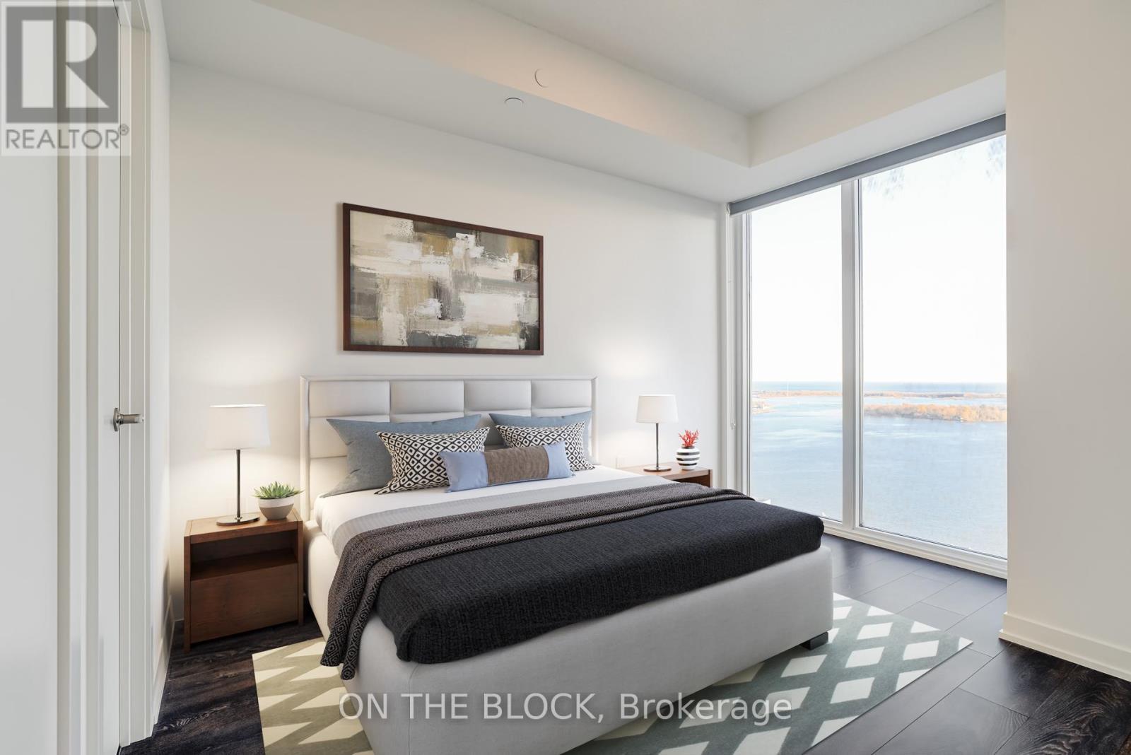 3204 - 20 Richardson Street, Toronto, ON - Indoor Photo Showing Bedroom