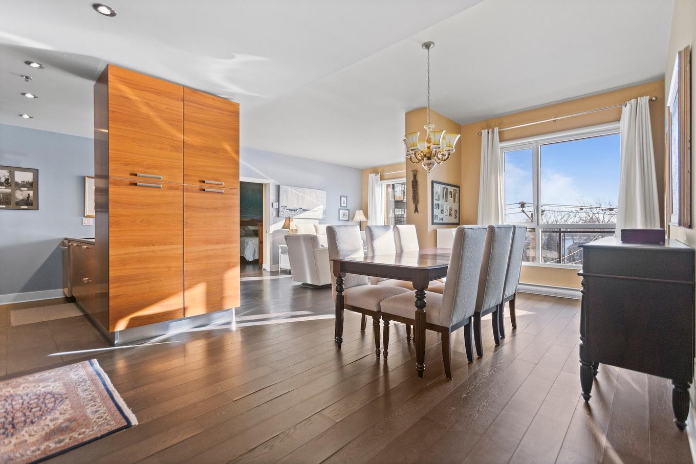 Salle à manger - 409-795 Ch. Du Bord-Du-Lac-Lakeshore, Dorval, QC - Indoor Photo Showing Dining Room