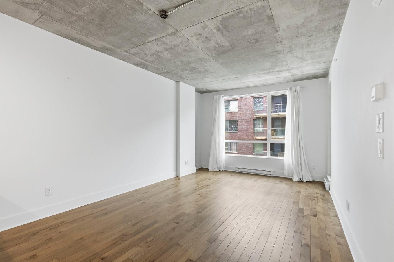 Vue d'ensemble - 621-2000 Rue Des Bassins, Montréal (Le Sud-Ouest), QC - Indoor Photo Showing Other Room