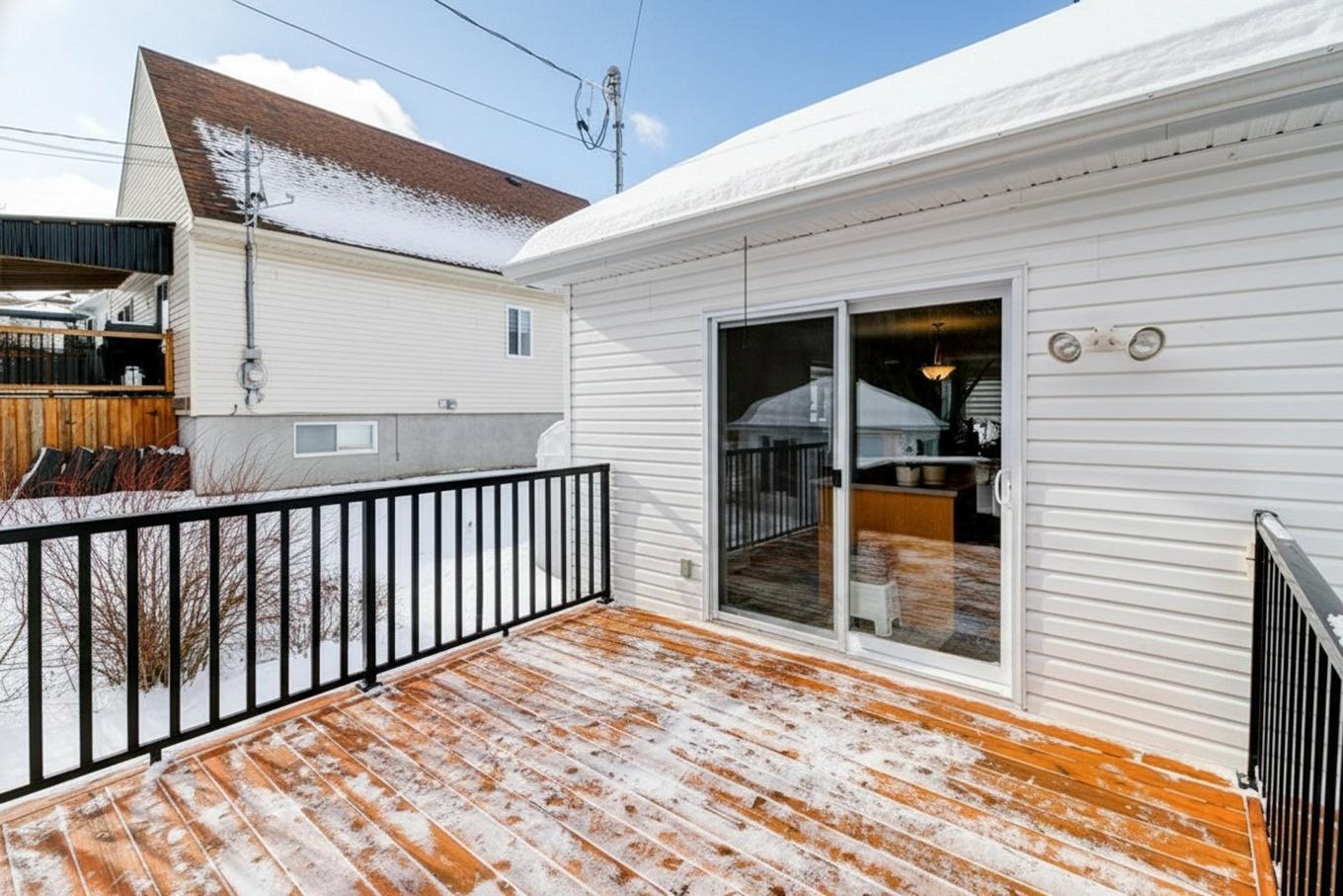 Terrasse - 180 Rue Jean-De Brébeuf, Saint-Jérôme, QC - Outdoor With Exterior