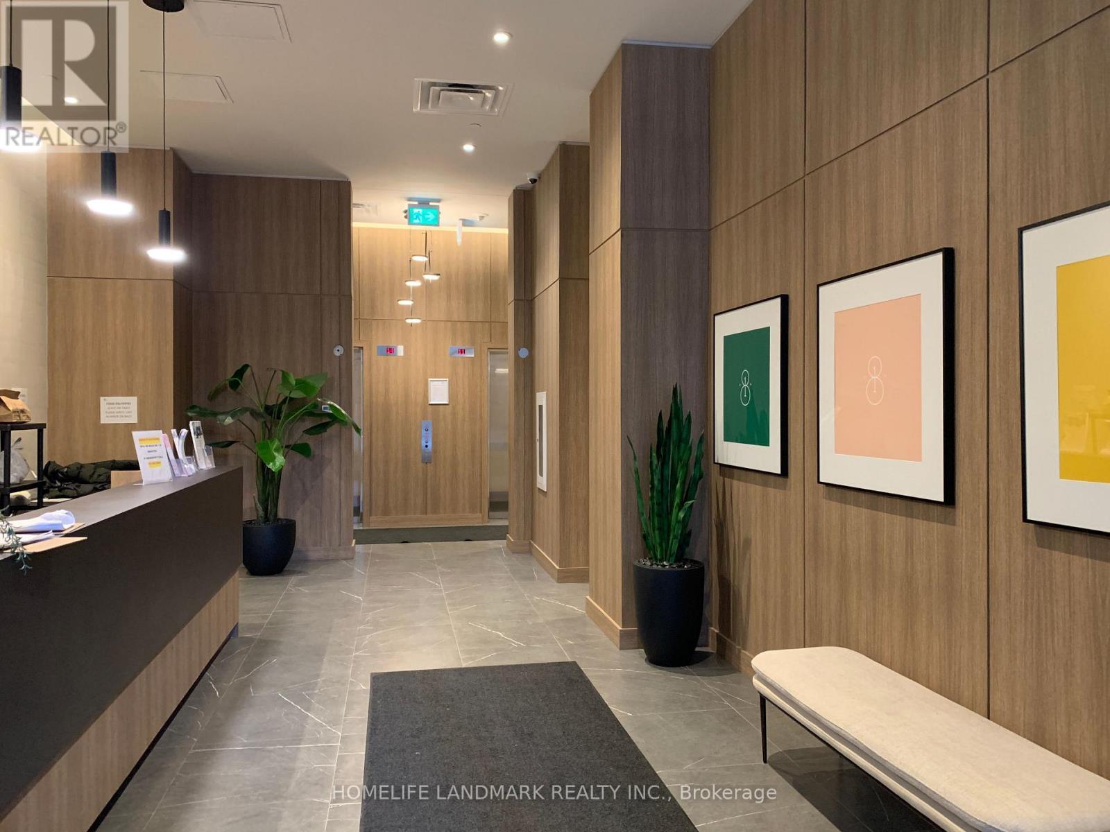 1304 - 81 Wellesley Street E, Toronto, ON - Indoor Photo Showing Other Room