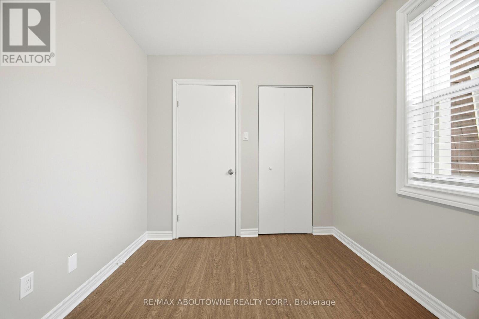 674 Francis Road, Burlington, ON - Indoor Photo Showing Other Room