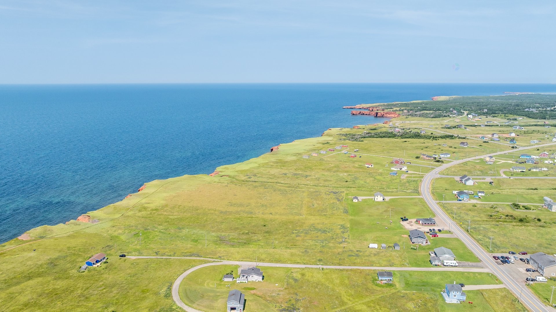 Photo aérienne - Ch. Des Caps, Les Îles-De-La-Madeleine, QC
