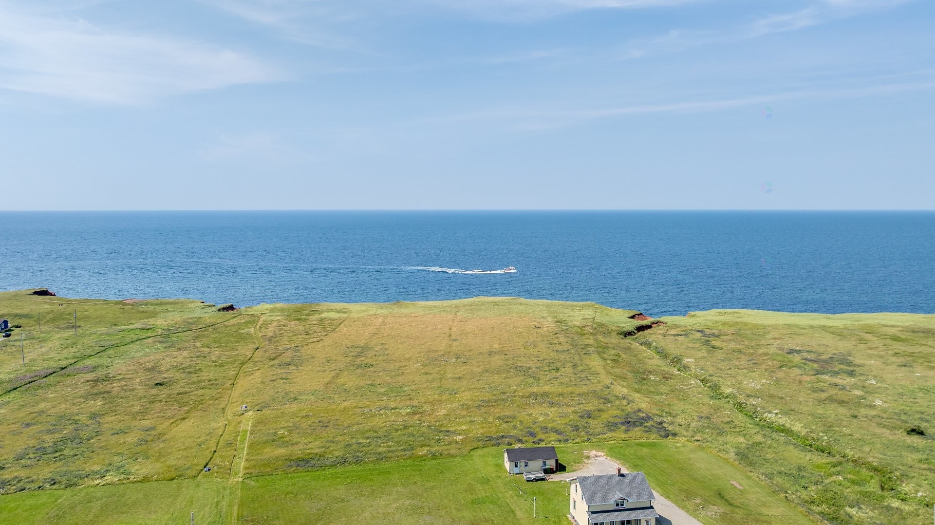 Photo aérienne - Ch. Des Caps, Les Îles-De-La-Madeleine, QC