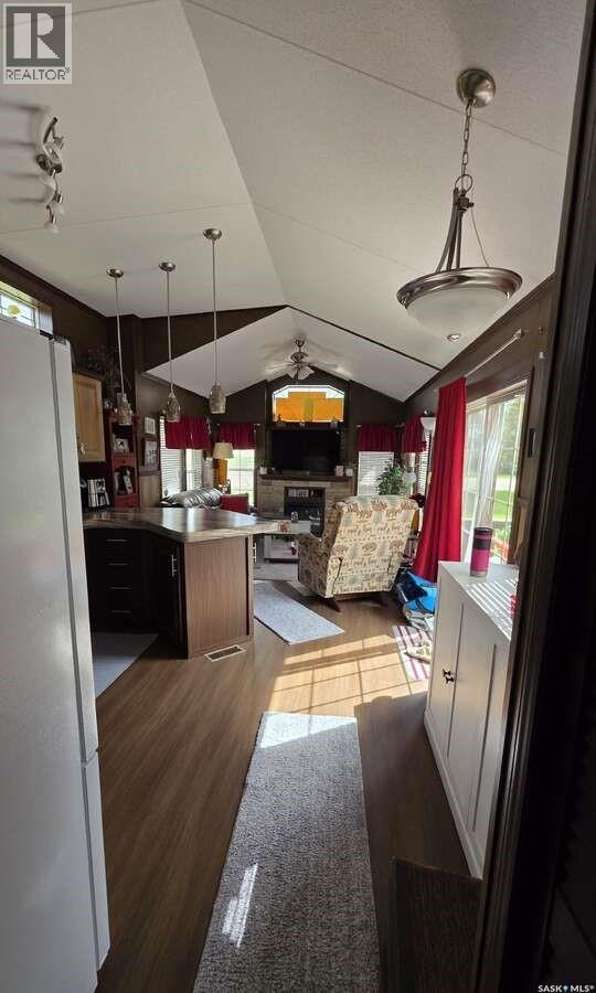 301 Railway Street, Paradise Hill, SK