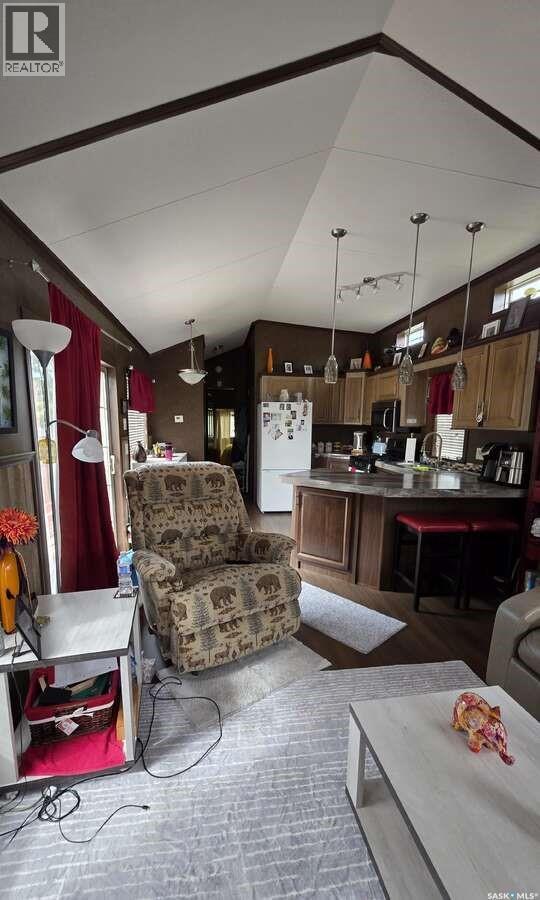 301 Railway Street, Paradise Hill, SK