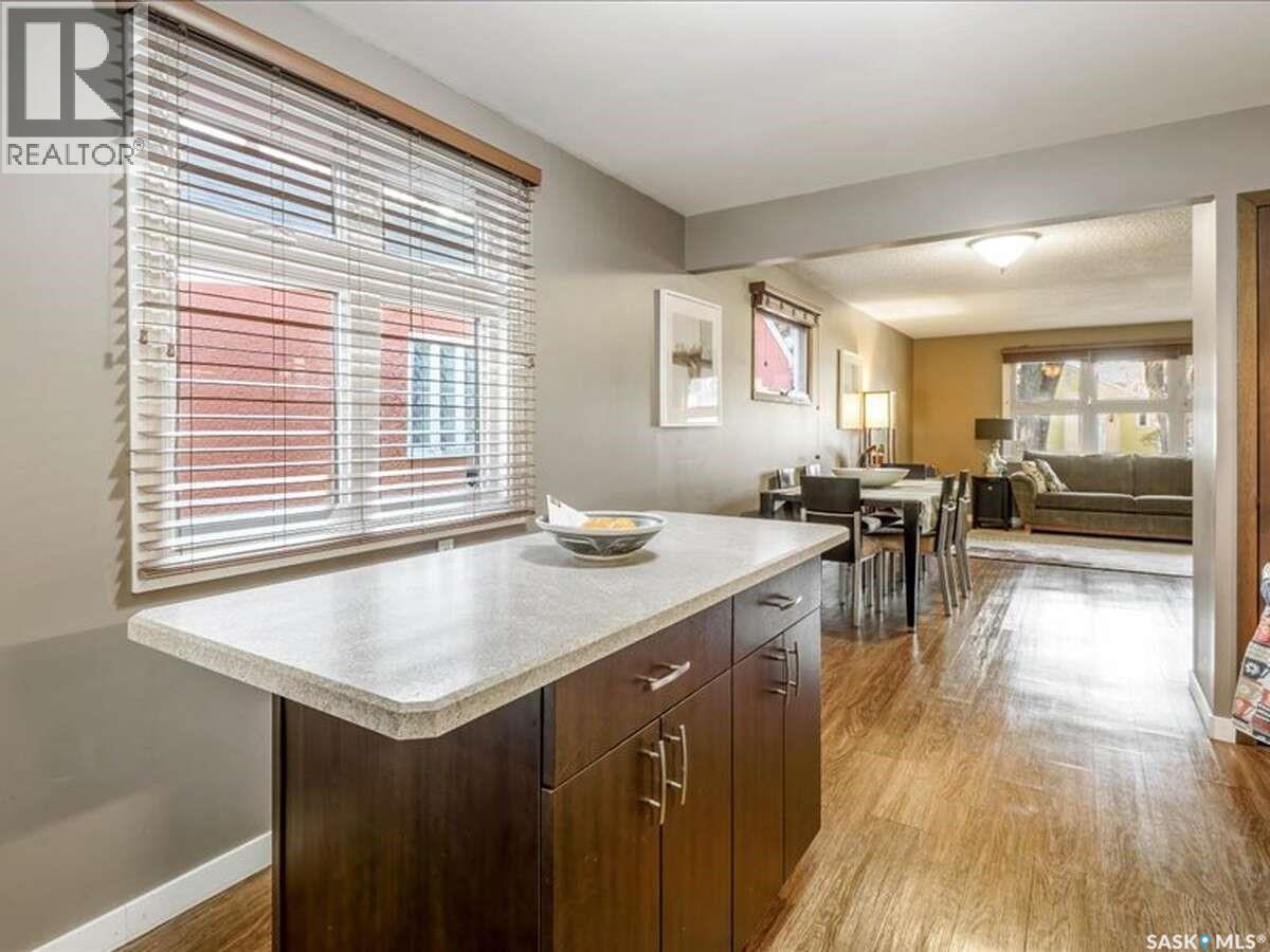 2529 Atkinson Street, Regina, SK - Indoor