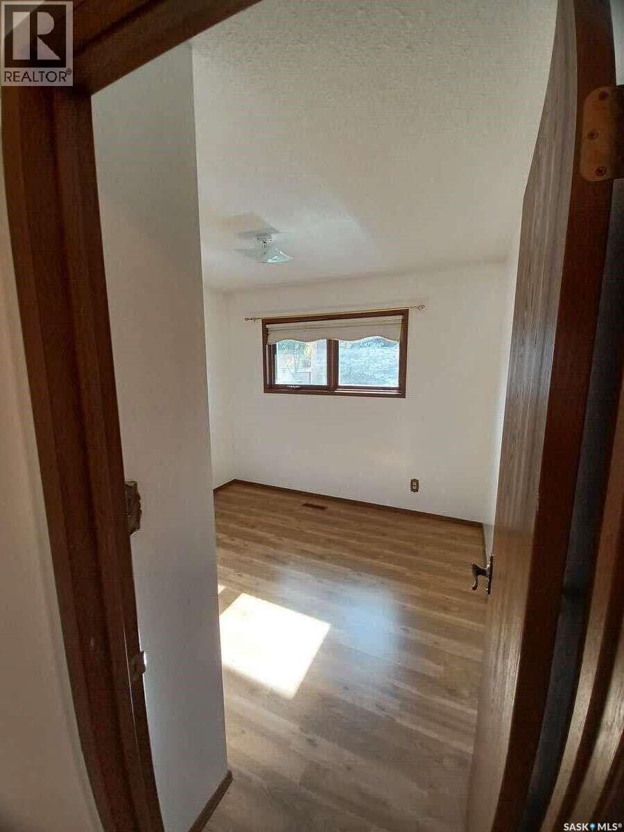 113 5Th Avenue, Gravelbourg, SK - Indoor Photo Showing Other Room