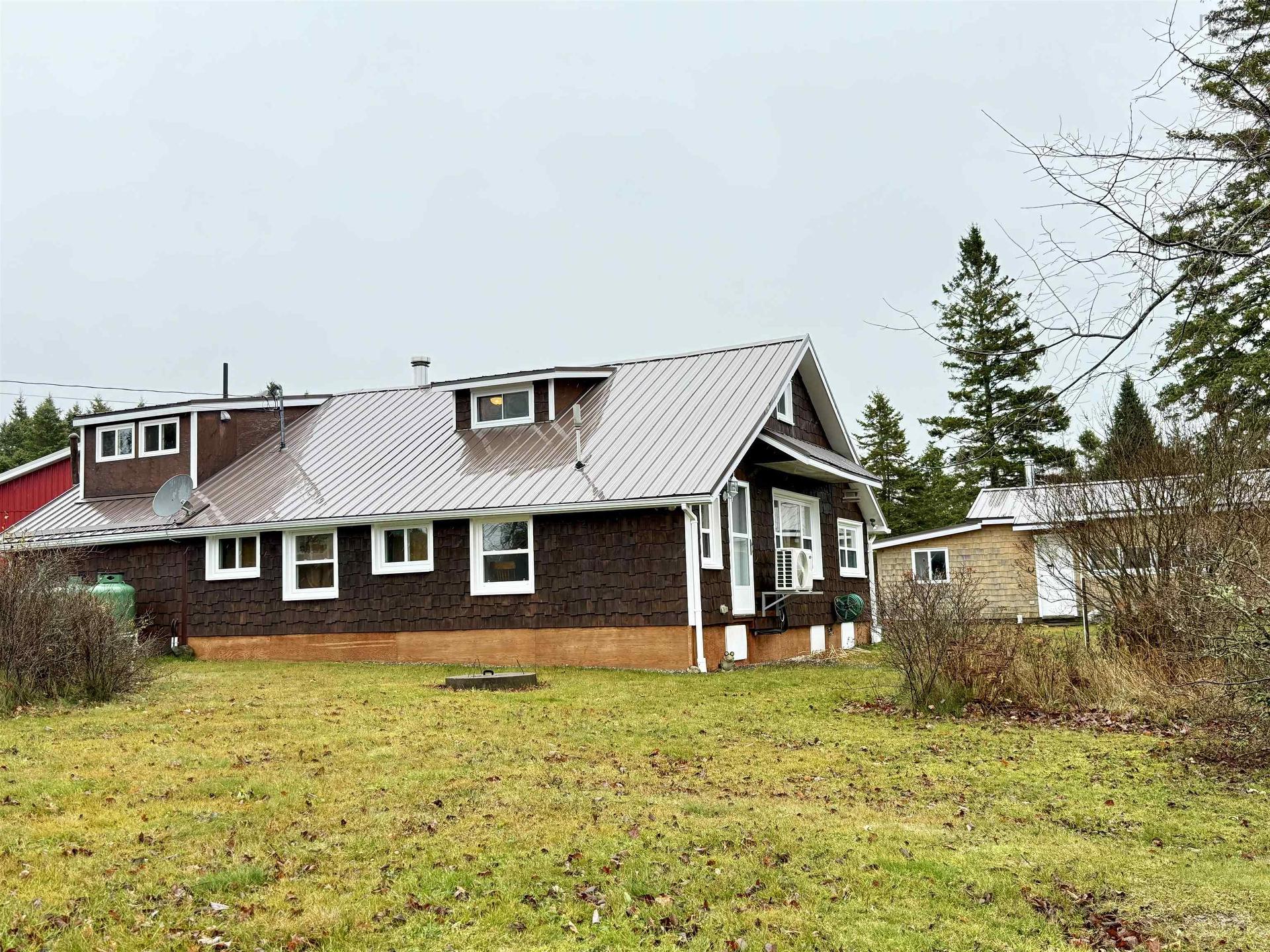 60 Baseline Road, Newton Mills, NS