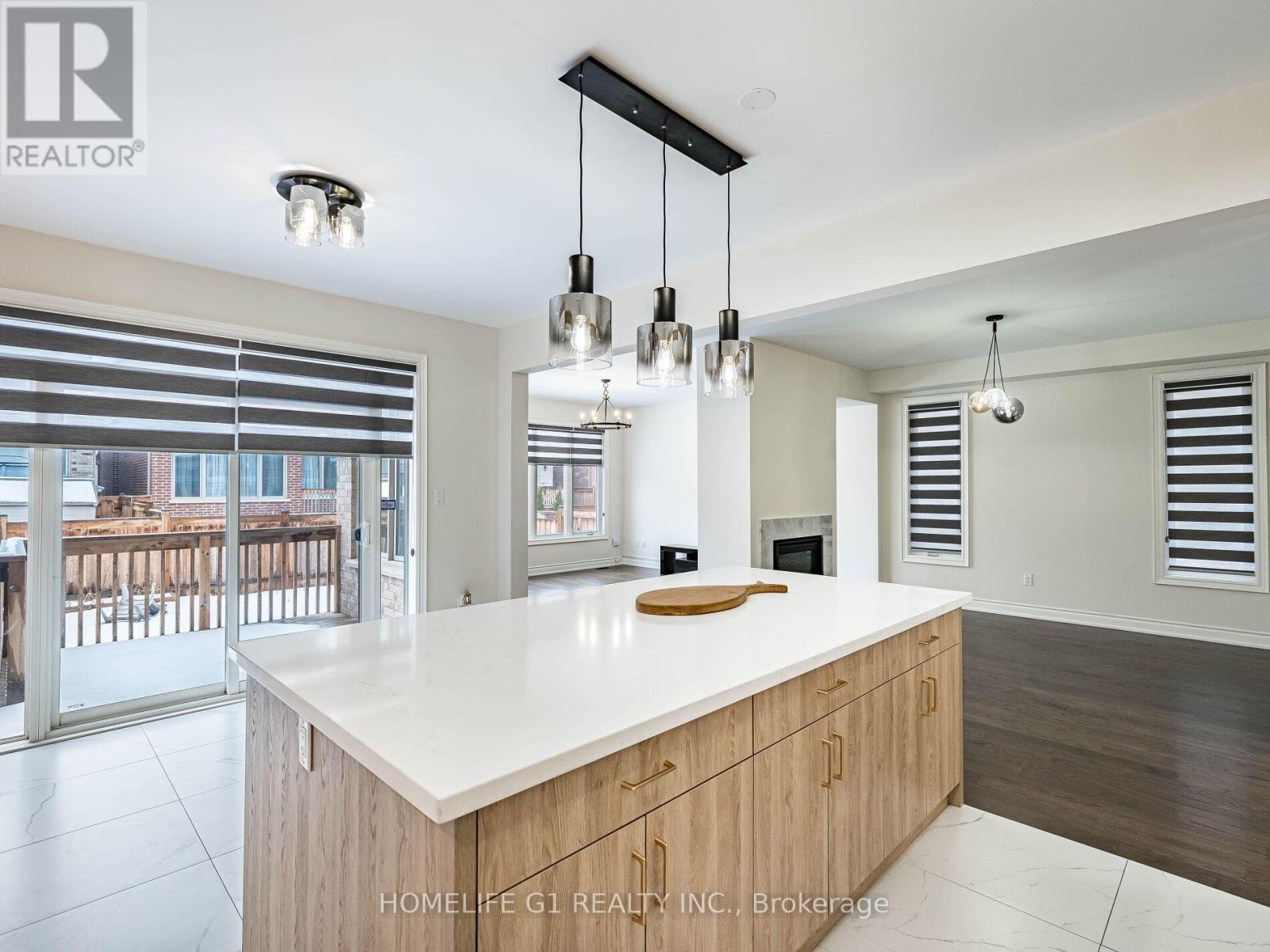 8 Vetch Street, Brampton, ON - Indoor Photo Showing Other Room