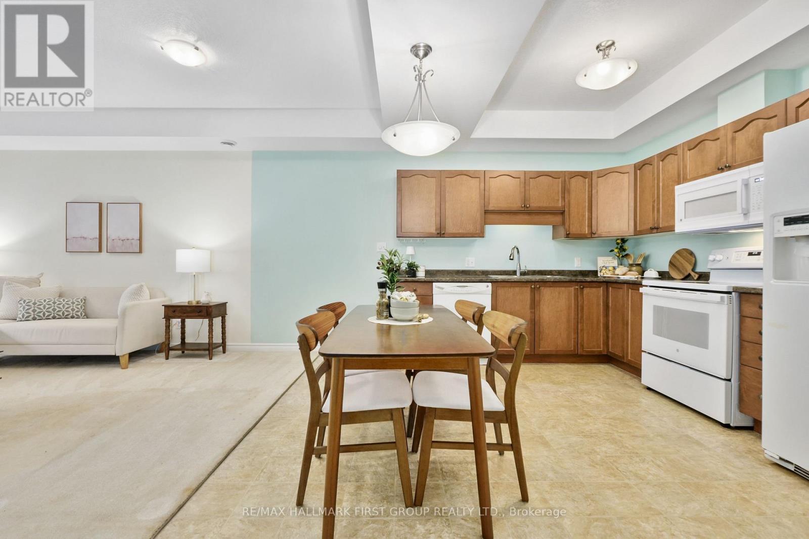 202 - 17 George Court, Cramahe, ON - Indoor Photo Showing Kitchen