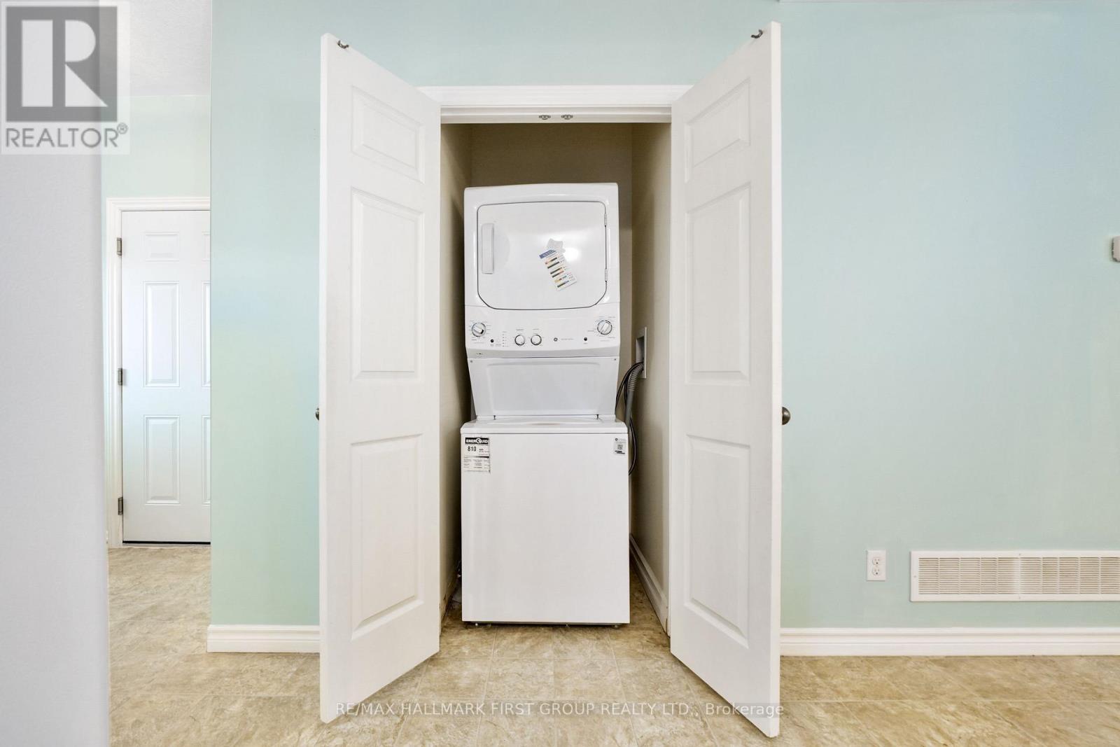 202 - 17 George Court, Cramahe, ON - Indoor Photo Showing Laundry Room