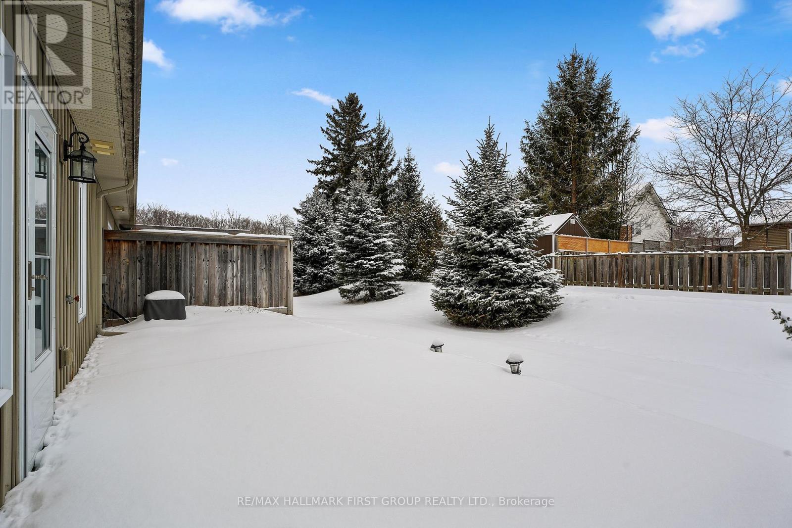 202 - 17 George Court, Cramahe, ON - Outdoor