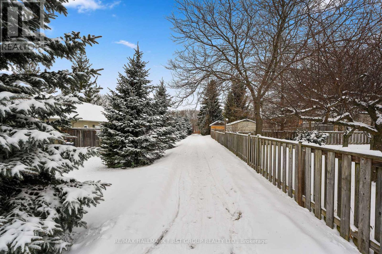 202 - 17 George Court, Cramahe, ON - Outdoor