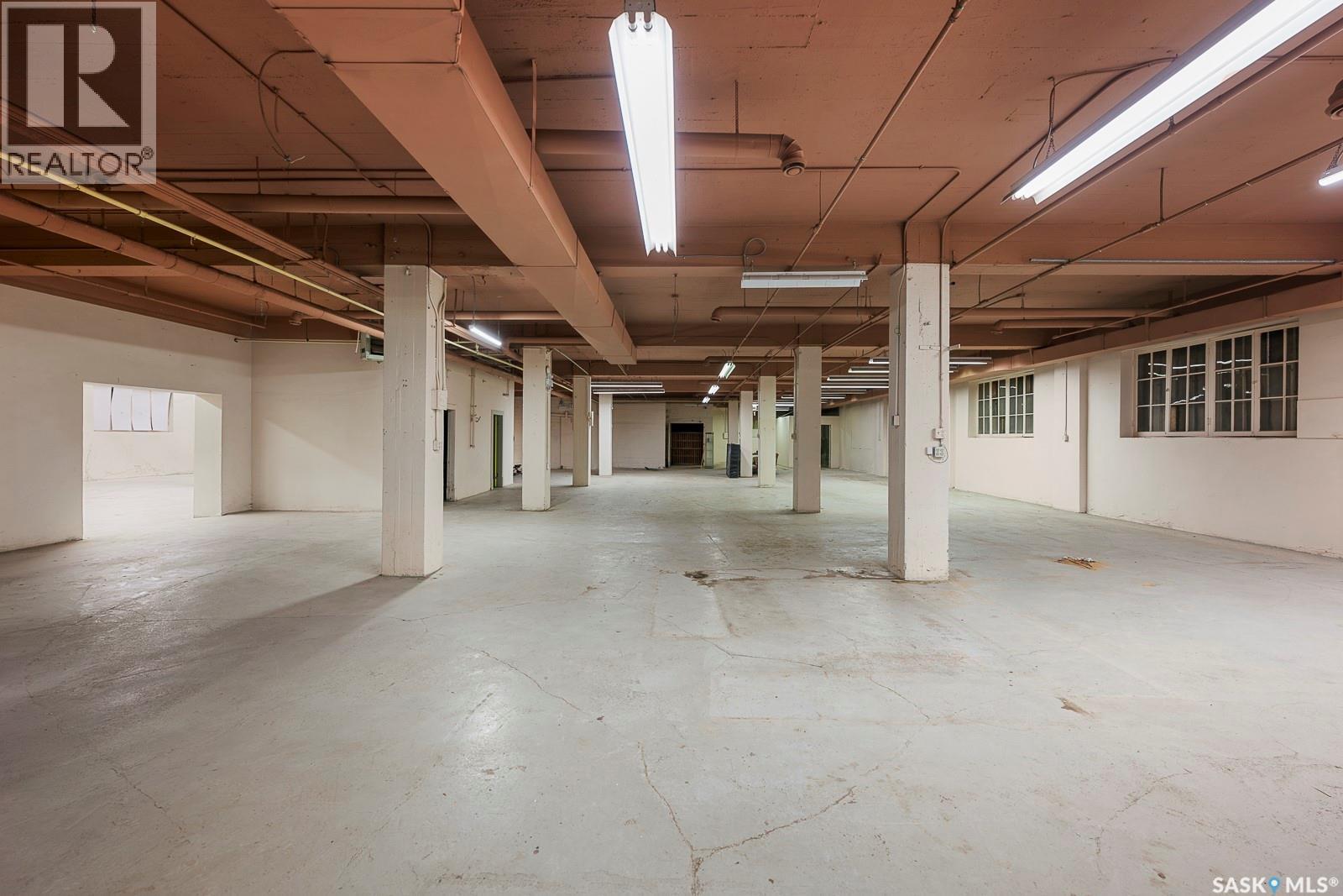 2002 Dewdney Avenue, Regina, SK