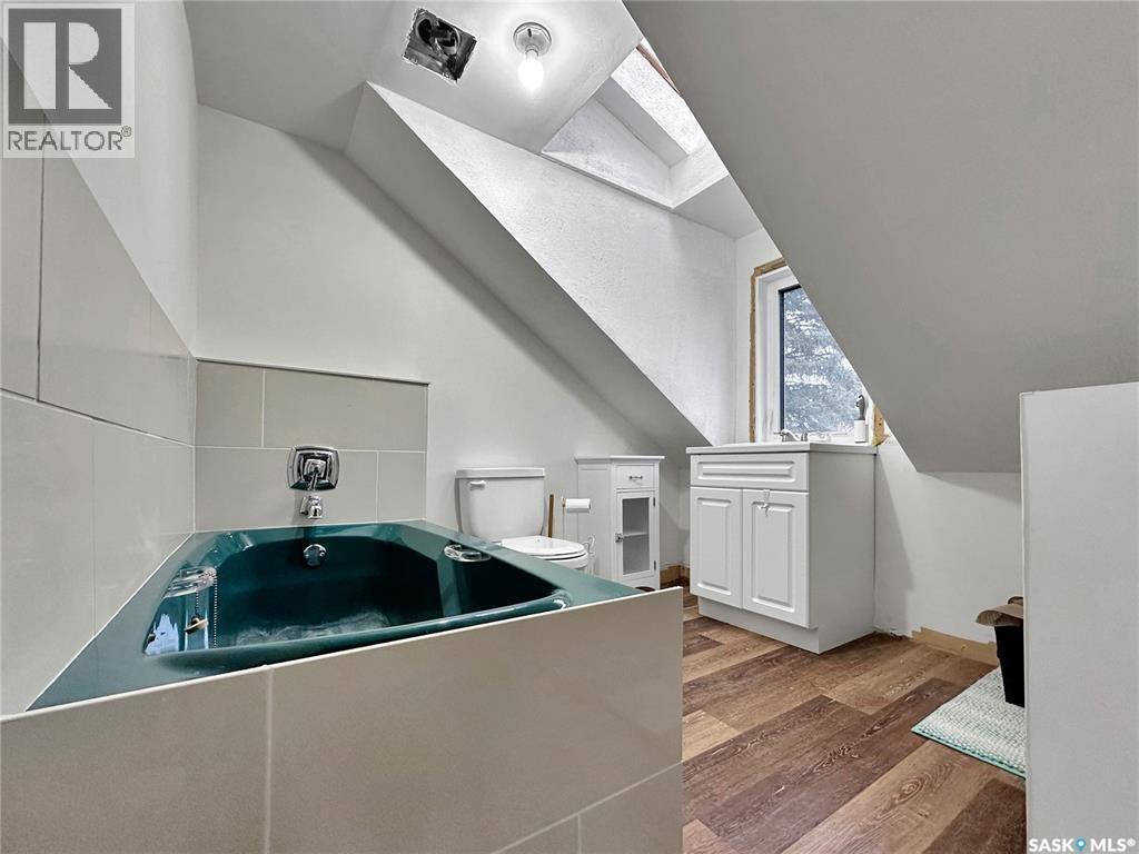 Marlas Place, Fertile Belt Rm No. 183, SK - Indoor