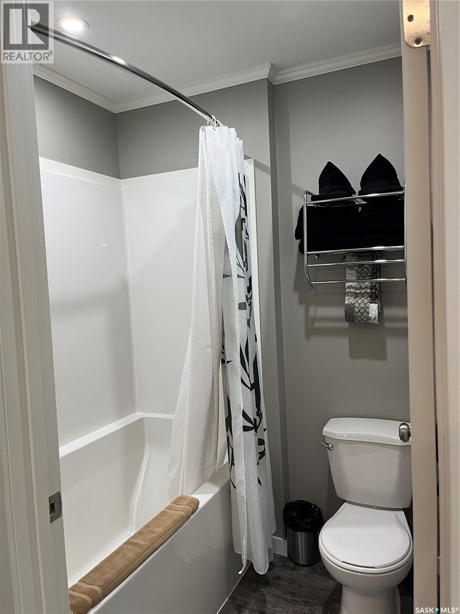 31 And 11 Main Street, Leoville, SK