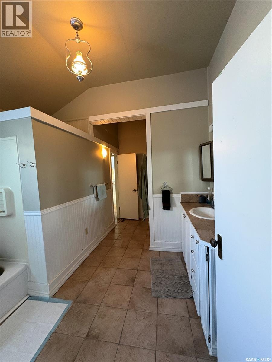 205 Pederson Avenue, Big River, SK - Indoor