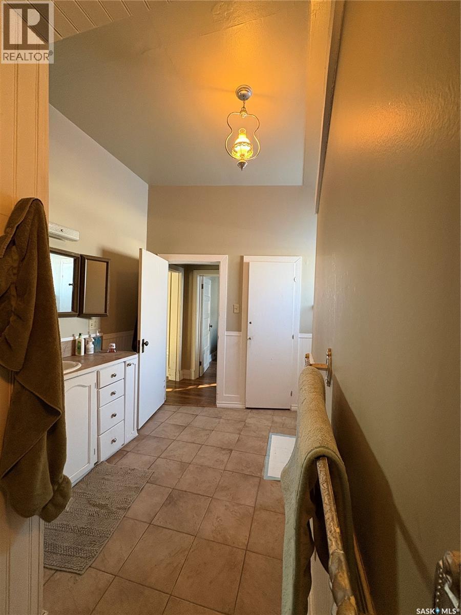 205 Pederson Avenue, Big River, SK - Indoor