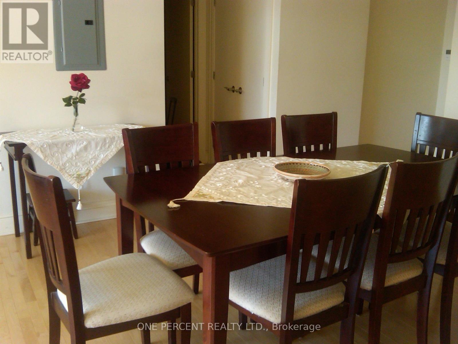 1603 - 95 Bronson Avenue, Ottawa, ON - Indoor Photo Showing Dining Room