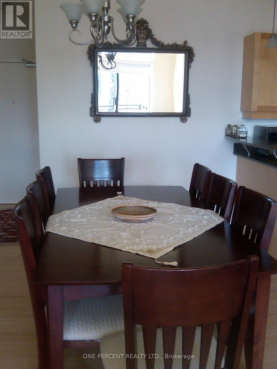 1603 - 95 Bronson Avenue, Ottawa, ON - Indoor Photo Showing Dining Room