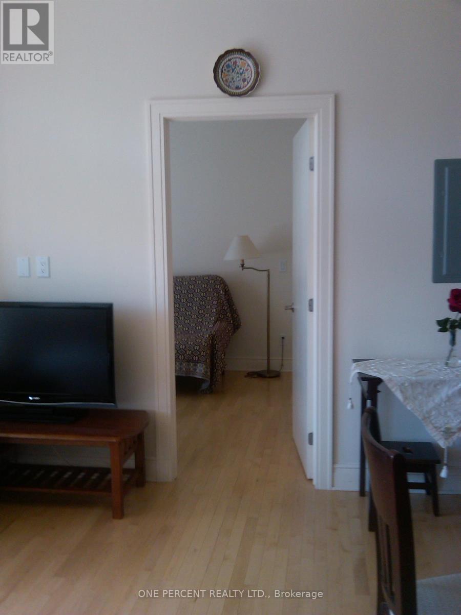 1603 - 95 Bronson Avenue, Ottawa, ON - Indoor