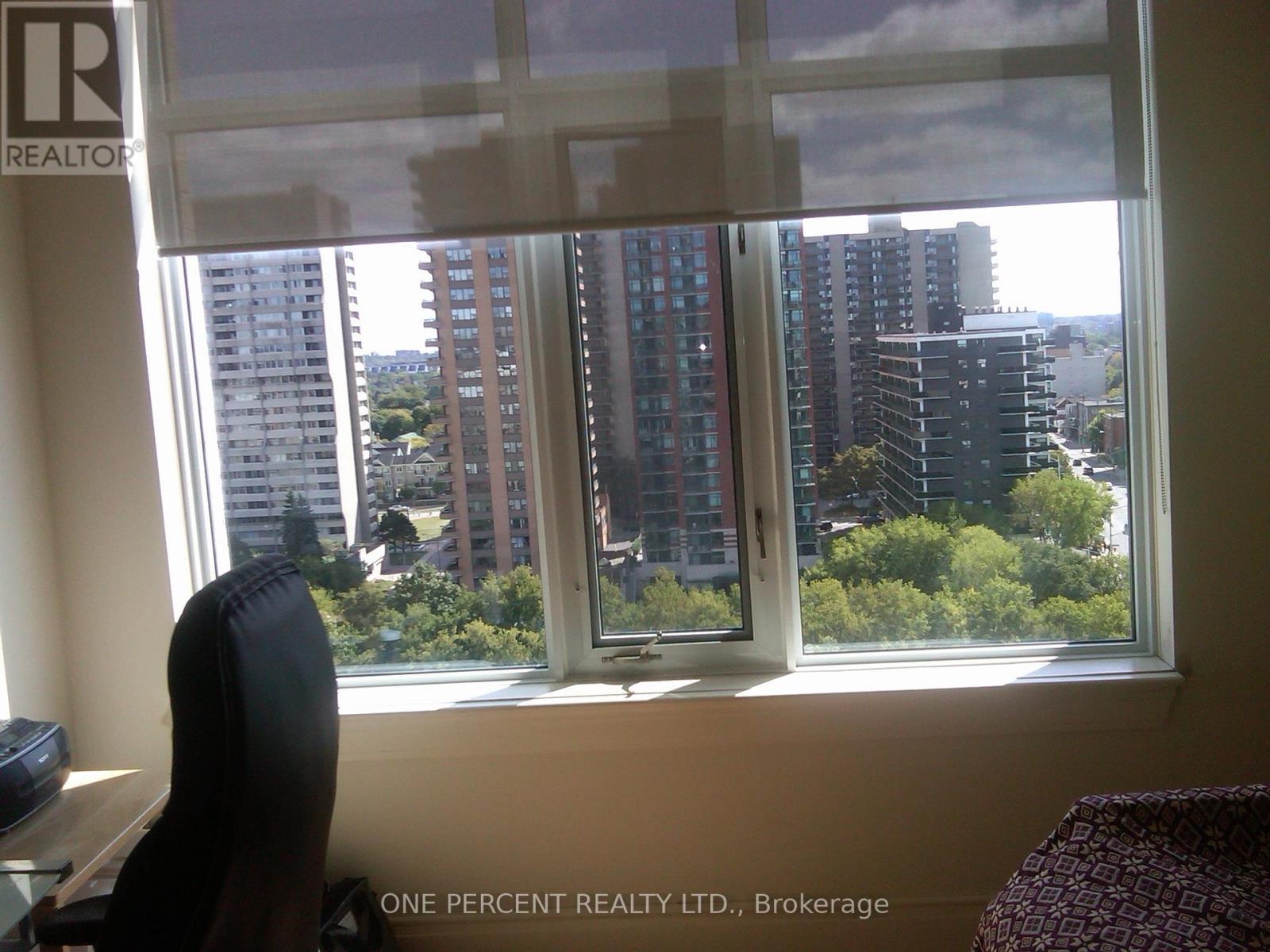 1603 - 95 Bronson Avenue, Ottawa, ON - Indoor