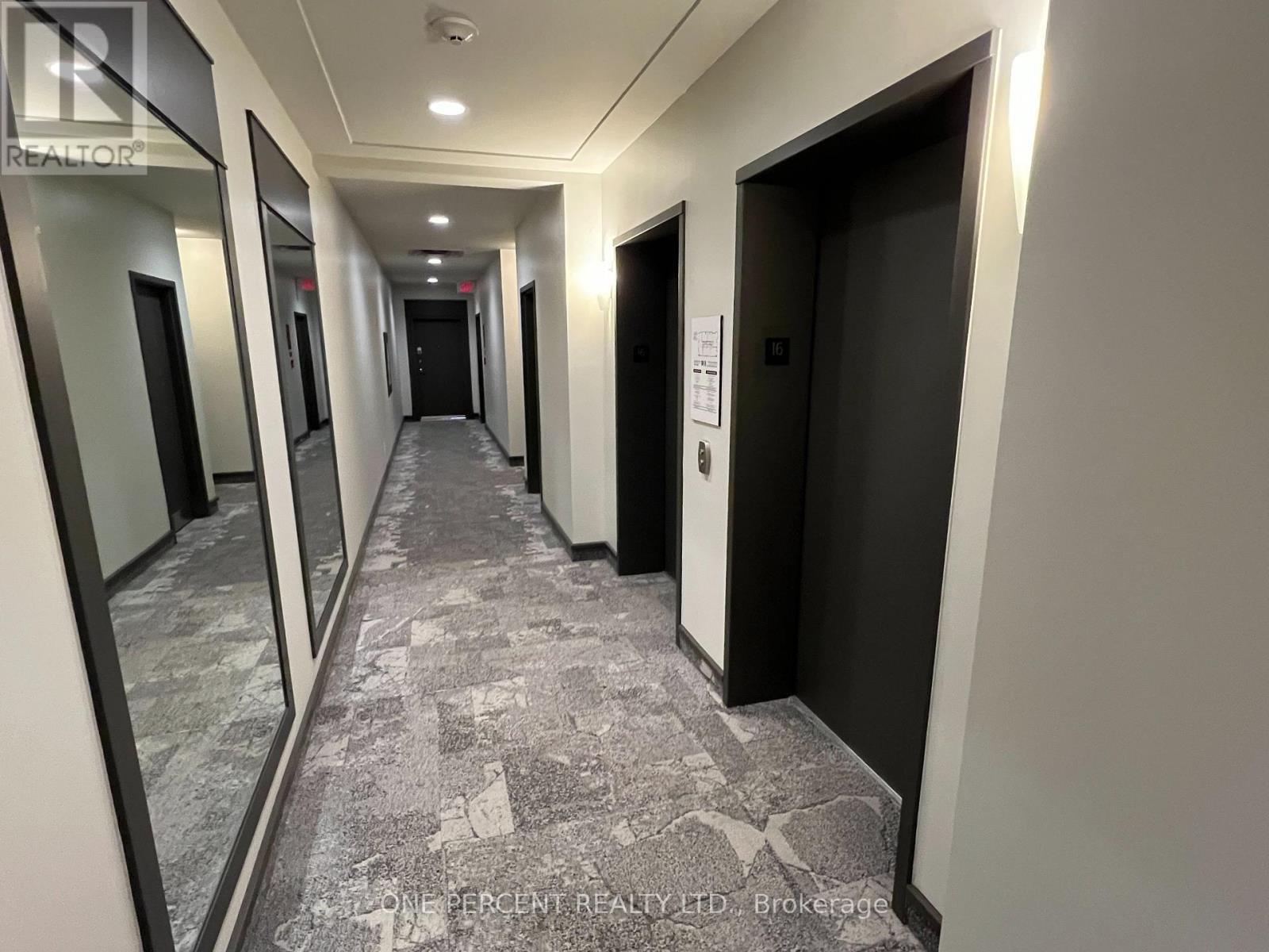 1603 - 95 Bronson Avenue, Ottawa, ON - Indoor Photo Showing Other Room