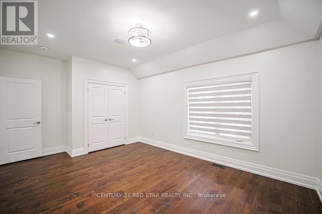 164 Elmhurst Drive, Toronto, ON - Indoor Photo Showing Other Room