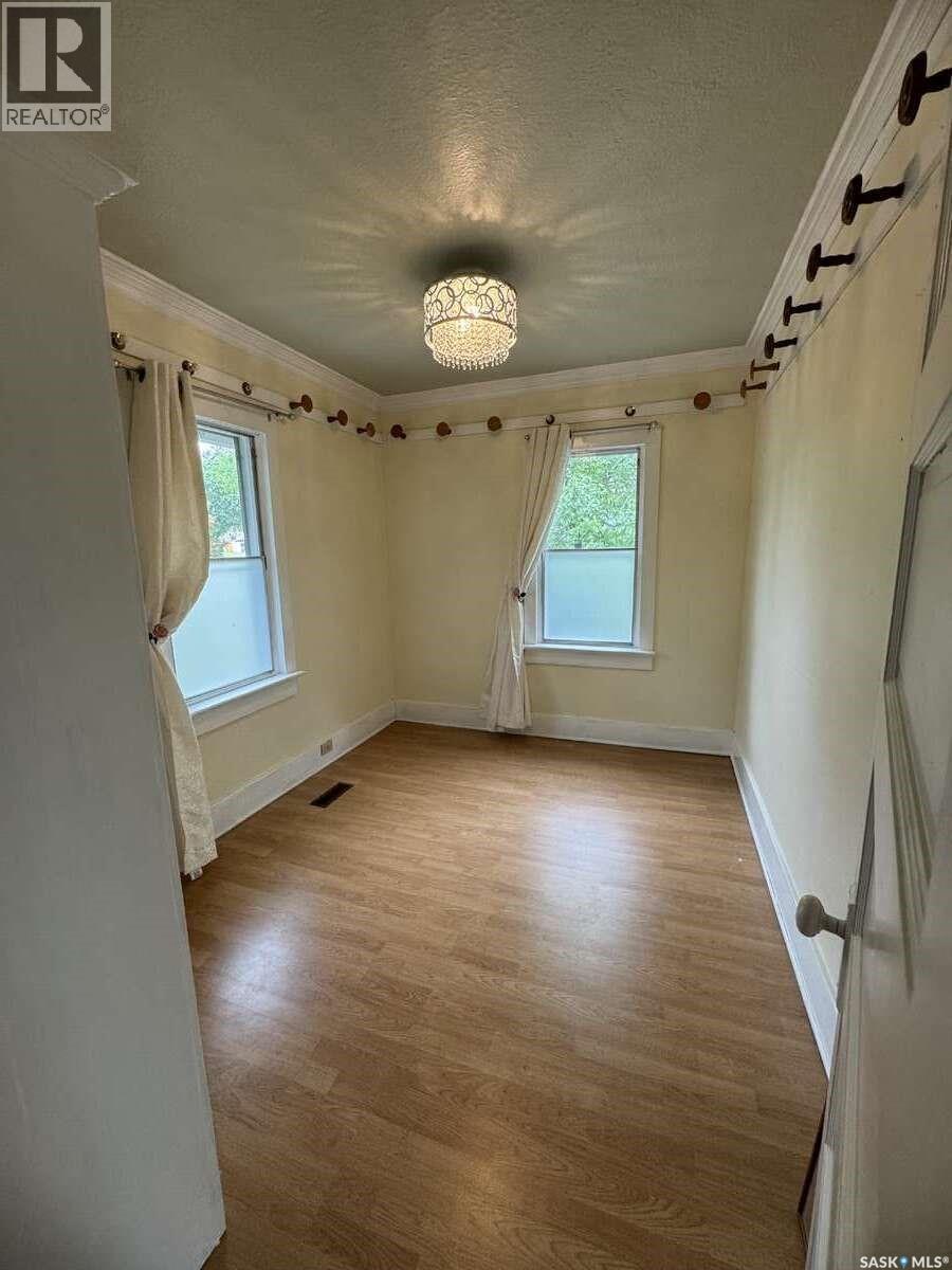 114 3Rd Avenue, Climax, SK - Indoor Photo Showing Other Room