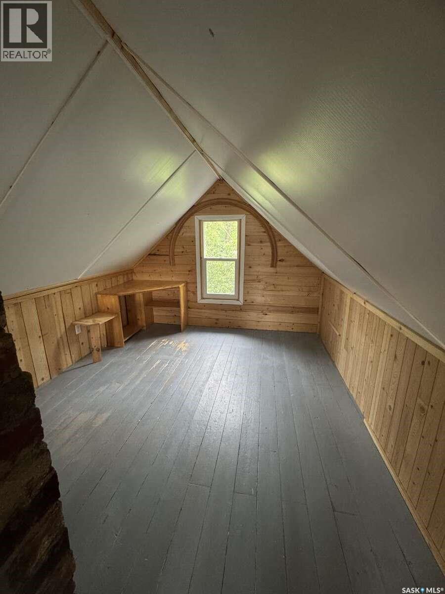 114 3Rd Avenue, Climax, SK - Indoor Photo Showing Other Room