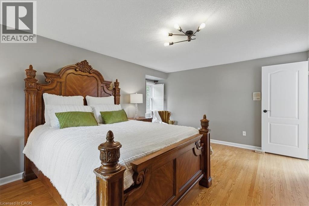 348 Old Stone Road, Waterloo, ON - Indoor Photo Showing Bedroom