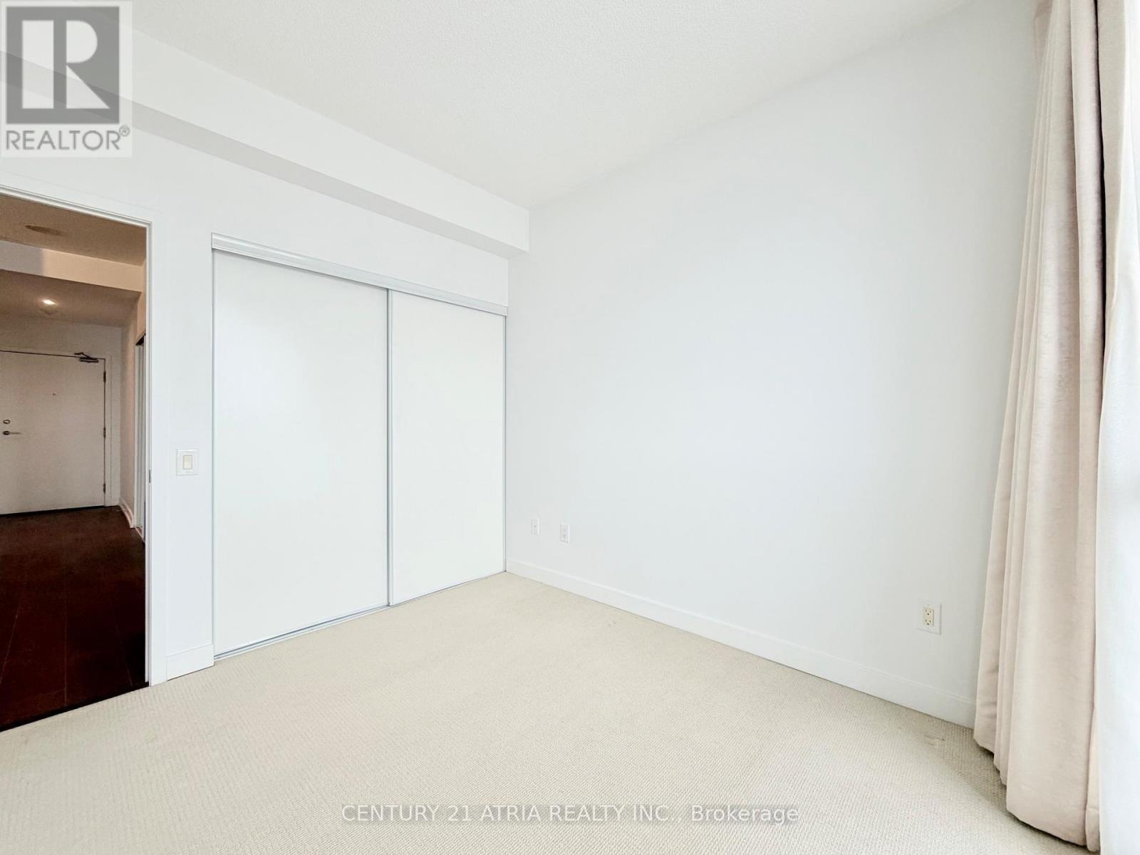 2703 - 121 Mcmahon Drive, Toronto, ON - Indoor Photo Showing Other Room