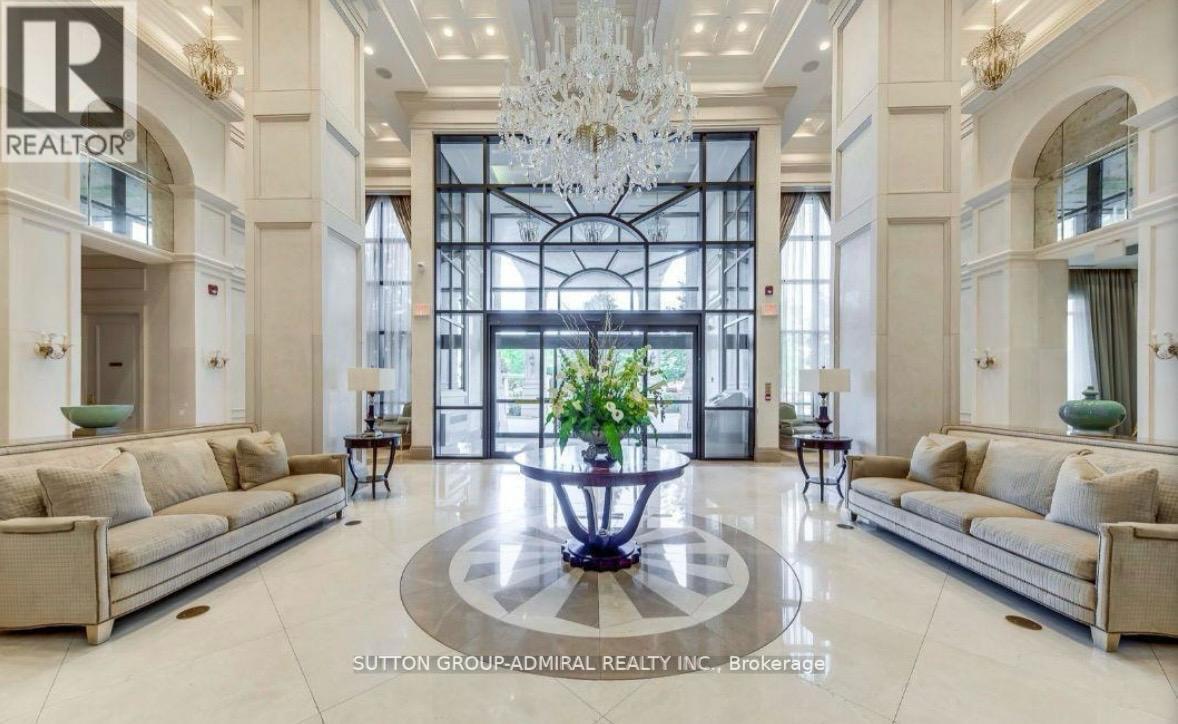 1016 - 9255 Jane Street, Vaughan, ON - Indoor