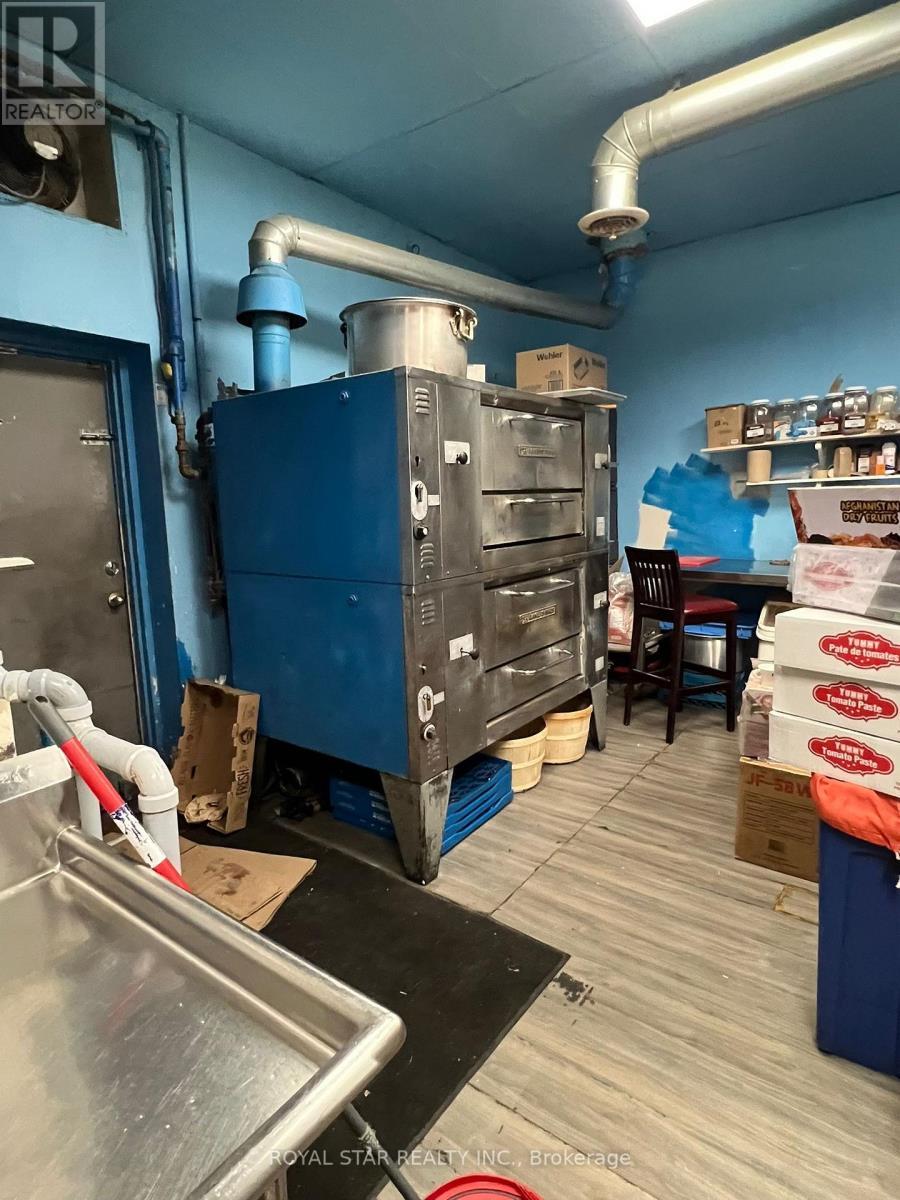 6&7 - 9300 Keele Street, Vaughan, ON