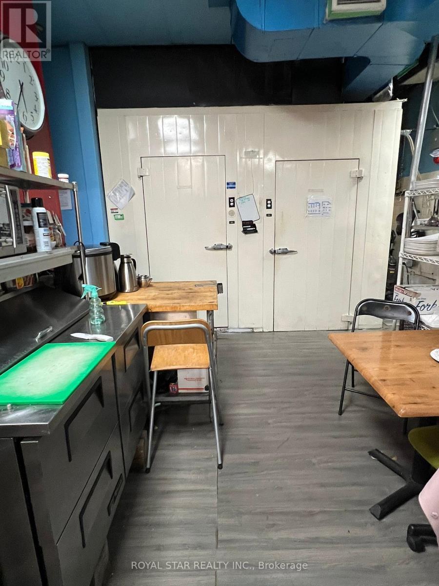 6&7 - 9300 Keele Street, Vaughan, ON