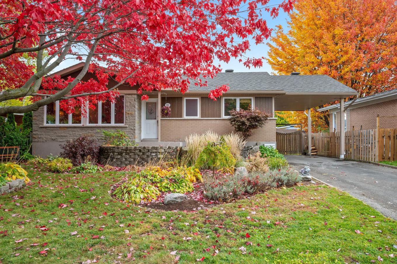 Façade - 380 Rue Éveline, Laval (Fabreville), QC - Outdoor