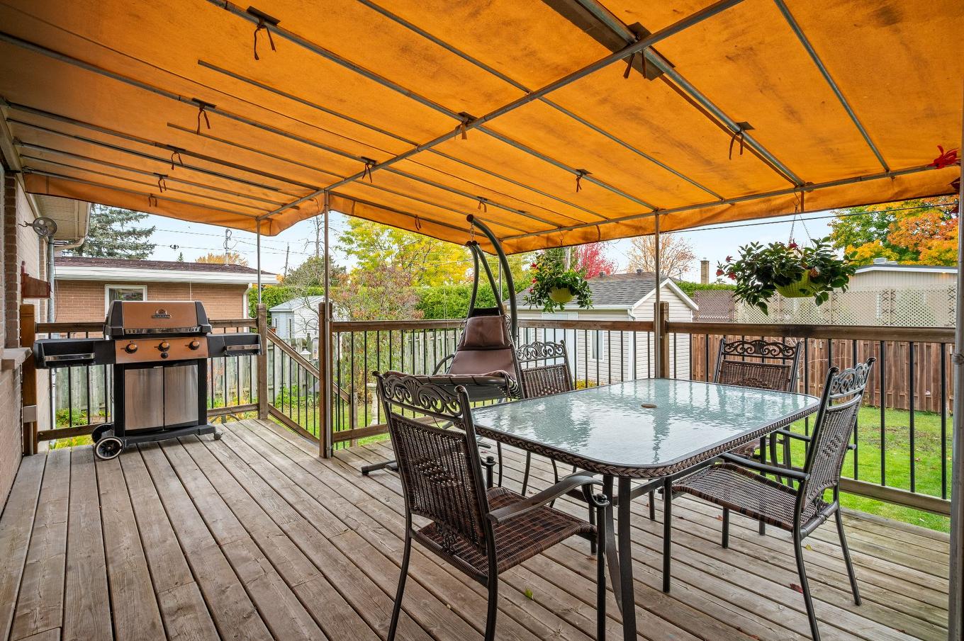 Balcon - 380 Rue Éveline, Laval (Fabreville), QC - Outdoor With Deck Patio Veranda With Exterior
