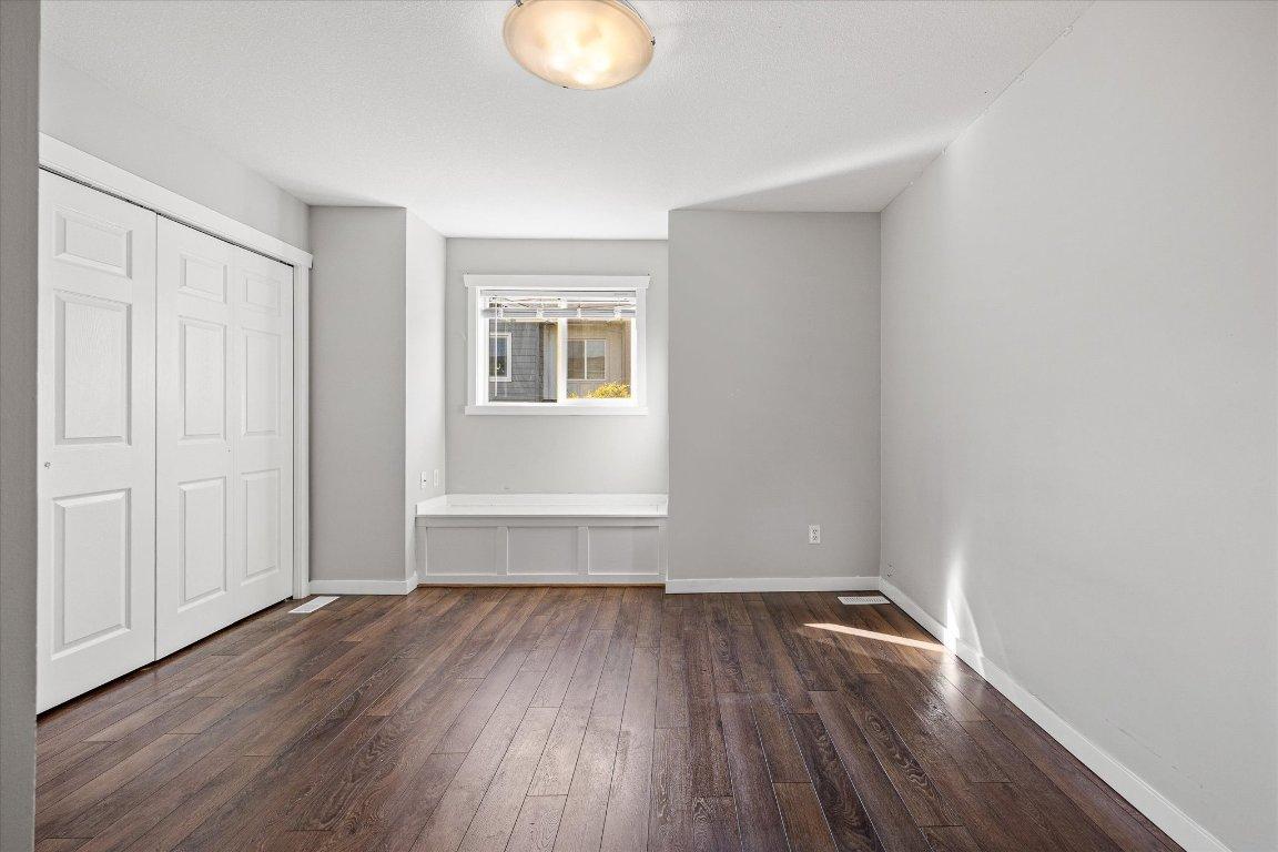 104-1355 Findlay Road, Kelowna, BC - Indoor Photo Showing Other Room