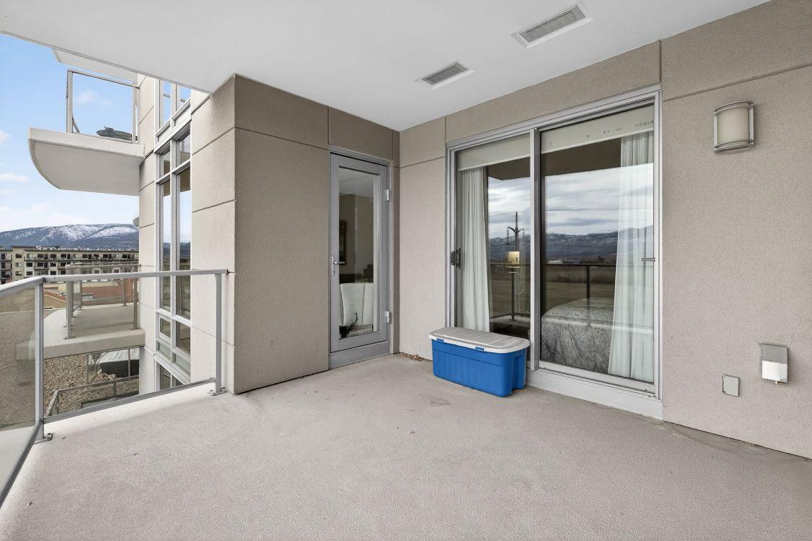 403-2040 Springfield Road, Kelowna, BC - Outdoor With Balcony With Exterior