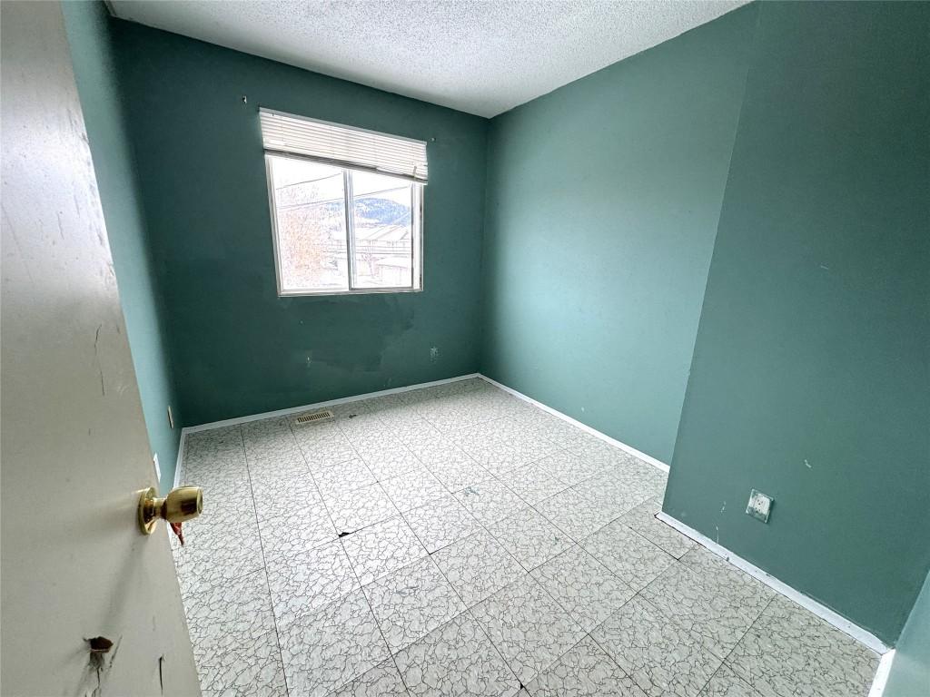 1666 Douglas Street, Merritt, BC - Indoor Photo Showing Other Room