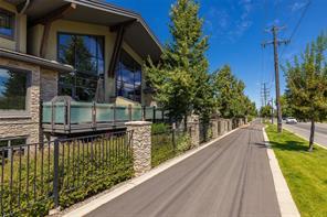 205-600 Sarsons Road, Kelowna, BC - Outdoor
