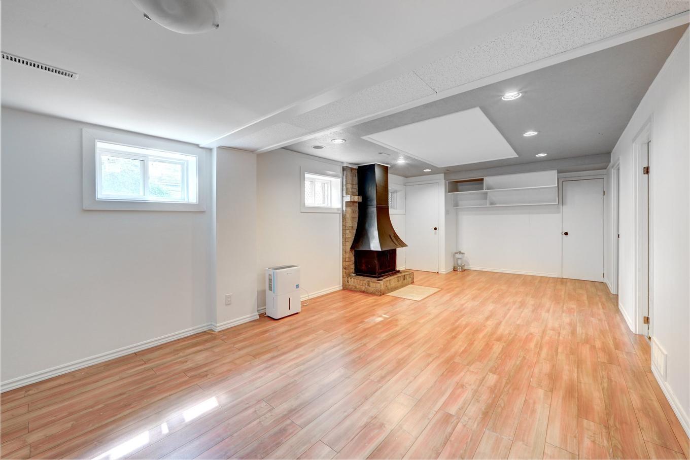 Sous-sol - 6015 Av. Baffin, Brossard, QC - Indoor