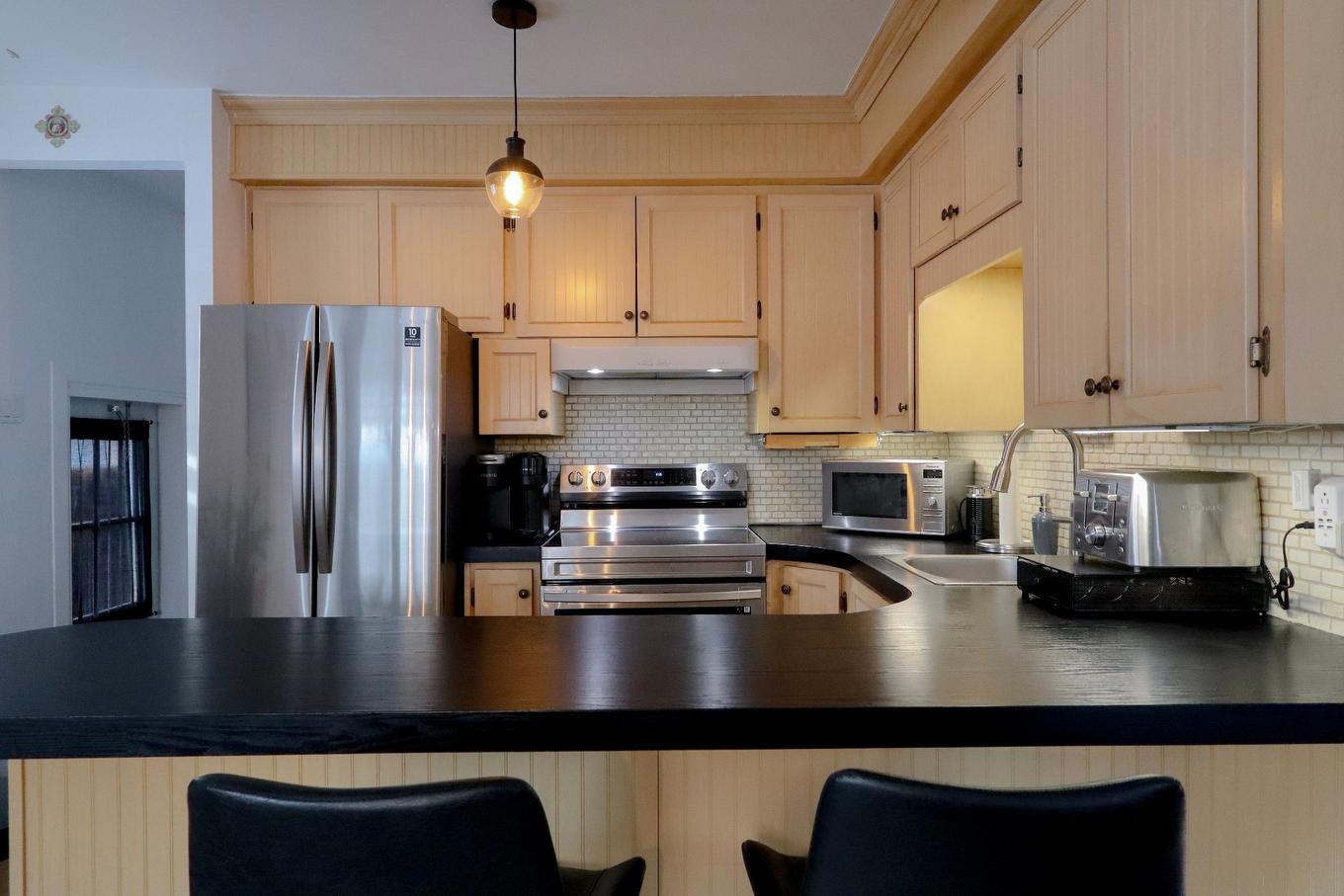 Cuisine - 2643 Av. Glenada, Shawinigan, QC - Indoor Photo Showing Kitchen