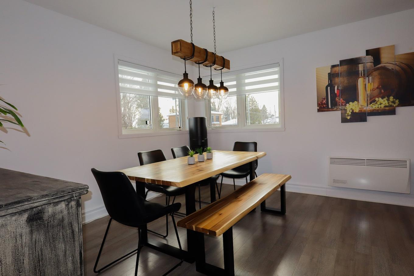 Salle à manger - 2643 Av. Glenada, Shawinigan, QC - Indoor Photo Showing Dining Room