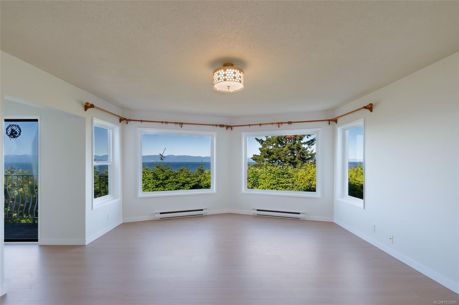 3796 Sundown Dr, Nanaimo, BC