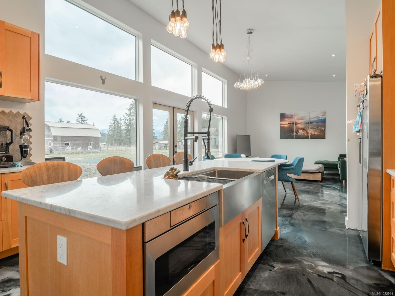 6415 Walker Rd, Port Alberni, BC