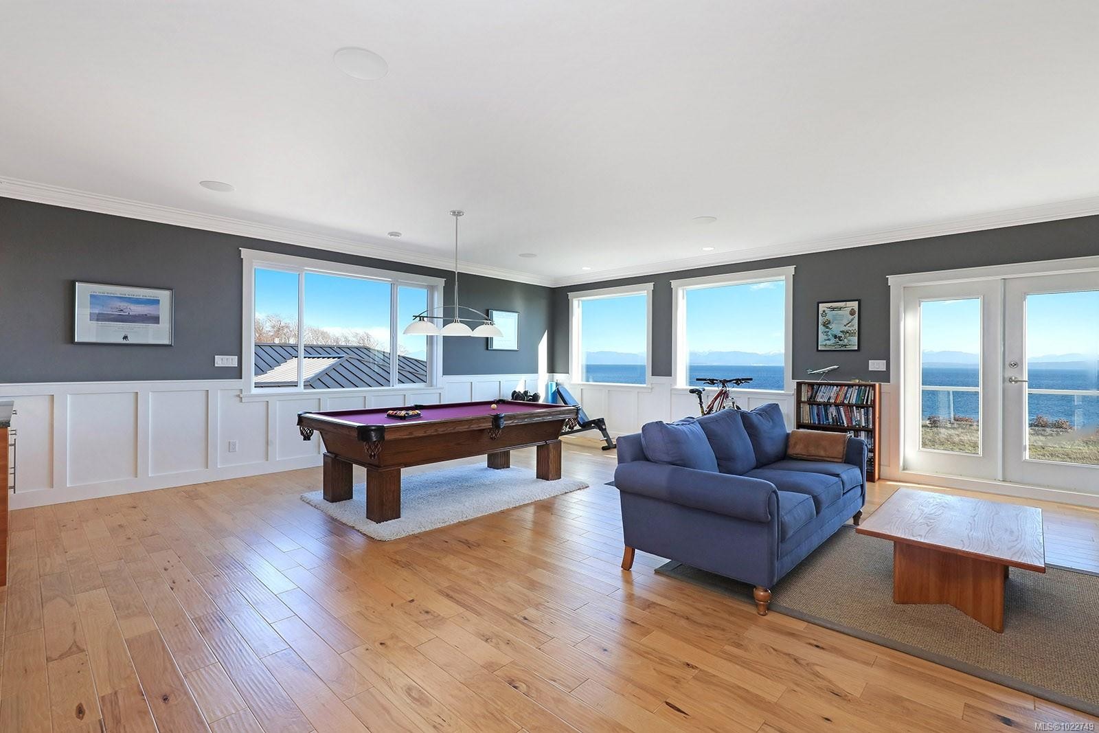 300 Connemara Rd, Comox, BC